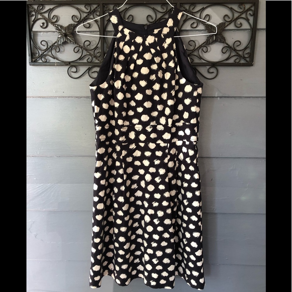 LOFT Sleeveless Dress Like New Black/White Print 8